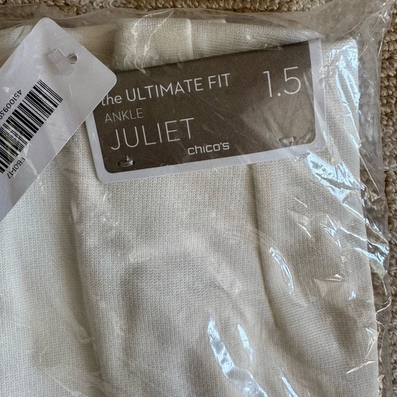 NWT Chico’s Juliet Ankle Pants Basic Ecru Size 1.5 US 10 Ultimate Fit Stretch - Picture 8 of 10